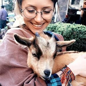 Meet your Posher, Amanda